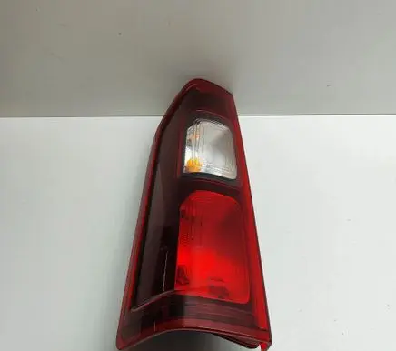 Opel Vivaro Rear/tail lights 265556737R