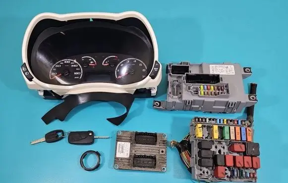 Ford Ka Engine control unit/module ECU IAW5SF8.K2 IMPRK1518219