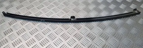 Toyota Avensis T250 Rear door windshield rail 