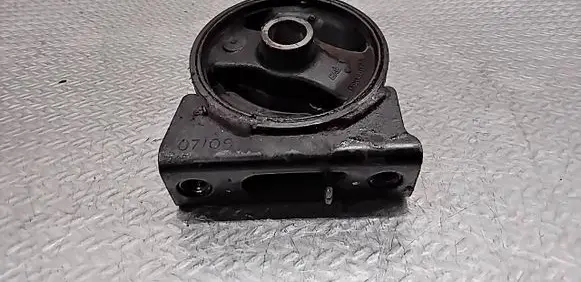 Dodge Caliber Engine mount bracket 05105578AA