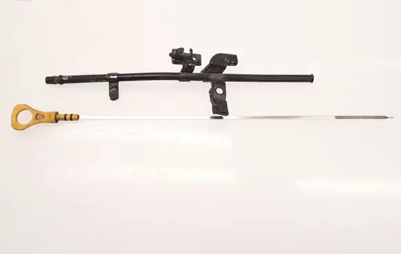 Hyundai i40 Oil level dip stick 