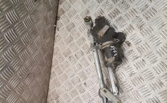 Toyota Aygo AB10 Front wiper linkage and motor