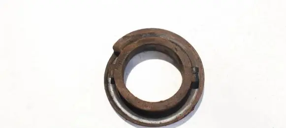 Volvo XC60 Front coil spring rubber mount 6g915599baa 6g91-5599-baa
