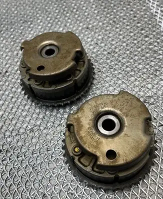 BMW 1 E81 E87 Camshaft pulley/ VANOS 754044204