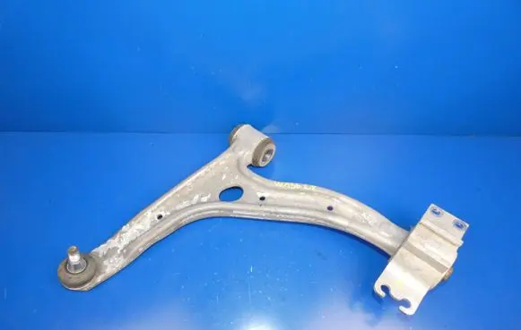 Mercedes-Benz GLA W156 X156 Front lower control arm/wishbone 