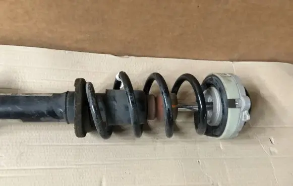 Audi Q5 SQ5 Front shock absorber/damper 4M0413038 80A413029