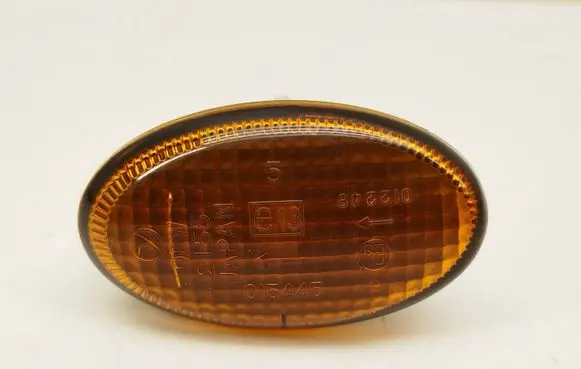 Subaru Forester SF Front fender indicator light 015445