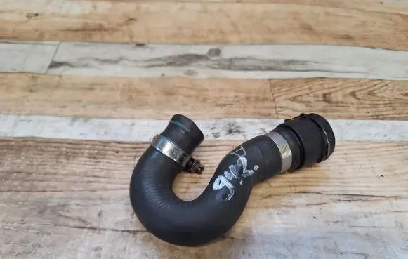 BMW 5 E60 E61 Engine coolant pipe/hose