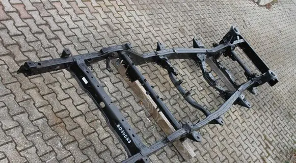 Mitsubishi L200 Frame RAMA8D305X3 8D3053 8D305X3