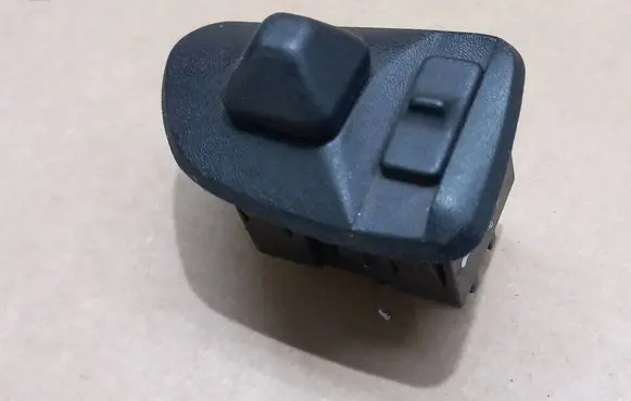 BMW 3 E36 Wing mirror switch 1387287 03200094