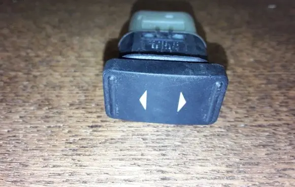 Ford Focus Electric window control switch 3M5T14529