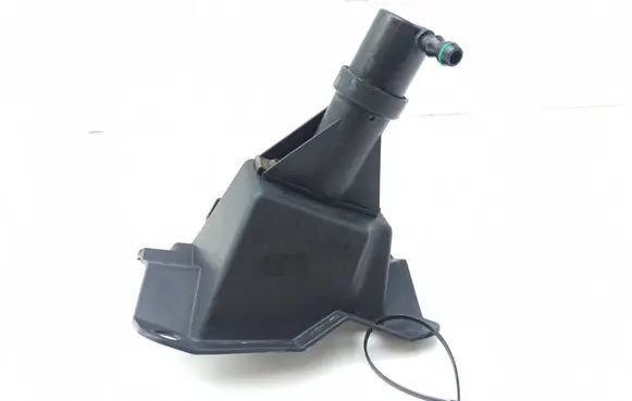 Mercedes-Benz Vito Viano W639 Headlight washer spray nozzle