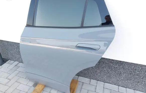 Volkswagen ID.5 Rear door 