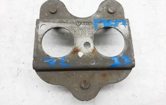 Audi Q7 4L ABS pump bracket 7L8614235