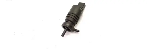 BMW 3 E46 Windscreen/windshield washer pump 8362154