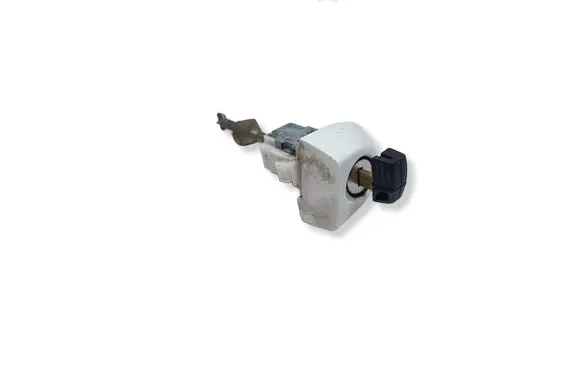 BMW 1 E81 E87 Coupe door lock (next to the handle) 