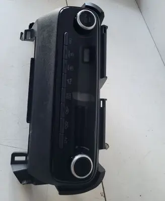 Toyota Yaris Cross Climate control unit 55900K0270