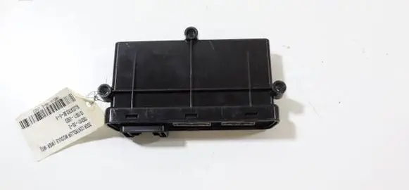Tesla Model S Door control unit/module 1003101-00-E 100310100E 1003101