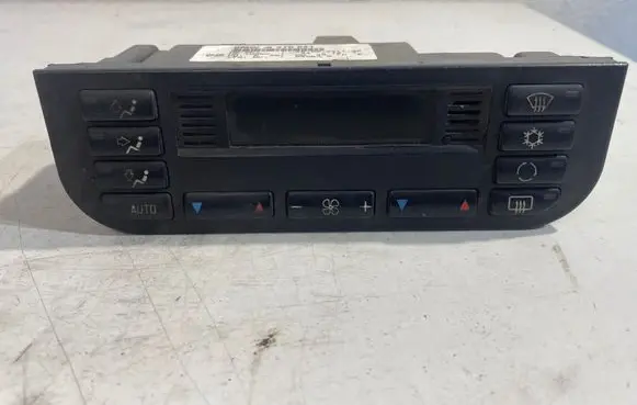 BMW 3 E36 Climate control unit 8379521 1600041106 24062B