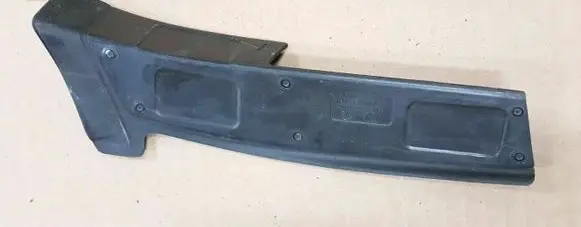 Volkswagen PASSAT B7 Front bumper corner part panel trim 3C5945312B