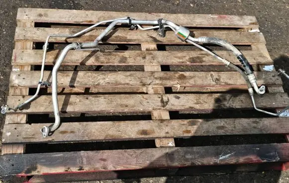 Peugeot 207 Air conditioning (A/C) pipe/hose 9655448980