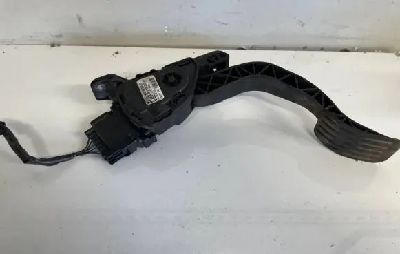 Ford S-MAX Accelerator throttle pedal 6g929f836jd 6g92-9f836-jd