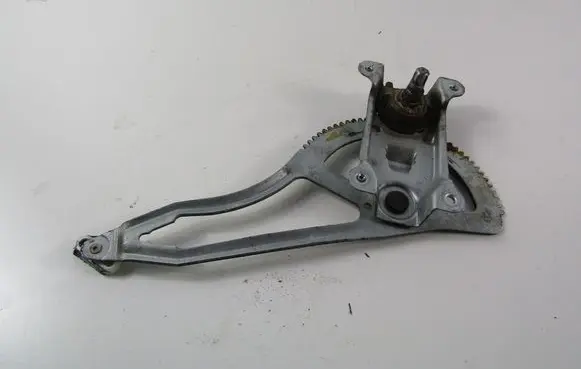 Opel Astra G Rear door manual window regulator 90521872