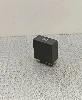 Audi A6 S6 C5 4B Other relay 4B0919471A 5KG00656805