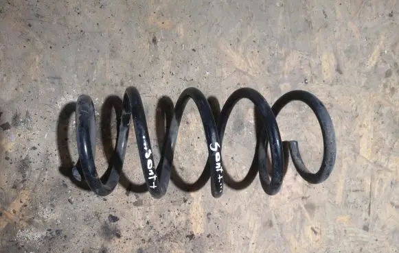 Hyundai Santa Fe Front coil spring