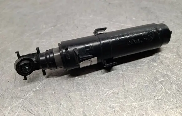 BMW X5 F15 Headlight washer spray nozzle 7292657 19105310