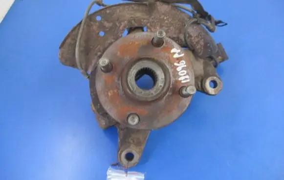 Mazda 323 Front wheel hub spindle knuckle