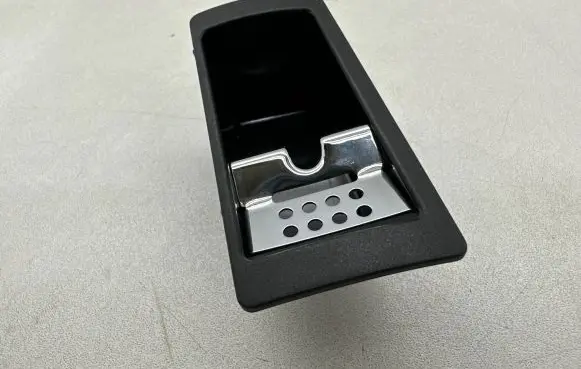 Mercedes-Benz S W221 Rear door ashtray A2218130104