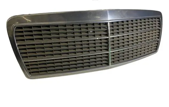 Mercedes-Benz E W210 Front grill 2108880023