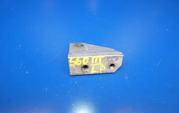 Volvo S60 Radiator support slam panel bracket 31387589