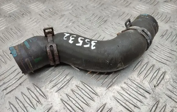 Mercedes-Benz CLA C117 X117 W117 Engine coolant pipe/hose A6512031782
