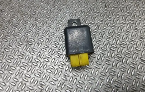 Hyundai Galloper Other relay