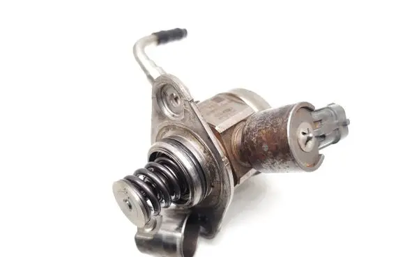 Ford Focus Fuel injection high pressure pump CM5G9D376GA 0261520095