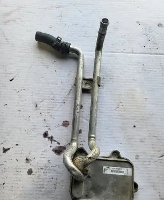 Engine oil radiator