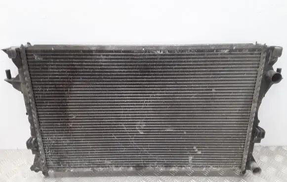 Renault Laguna II Coolant radiator 8200008765 150720201F05