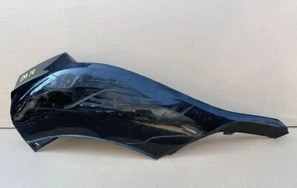 Audi Q7 4M Front bumper lip 