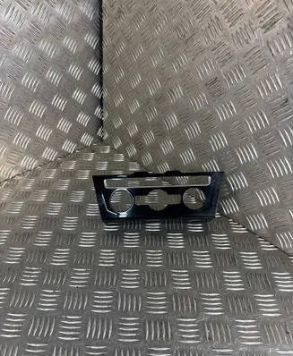 Climate control/heater control trim
