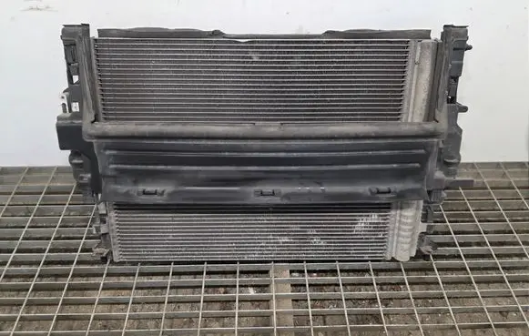 Volvo V40 Radiator set 31368504 C9G4A REC769
