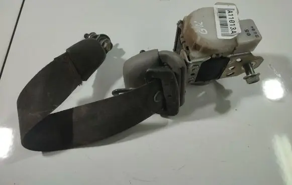 Nissan Pathfinder R51 Rear seatbelt 0434101