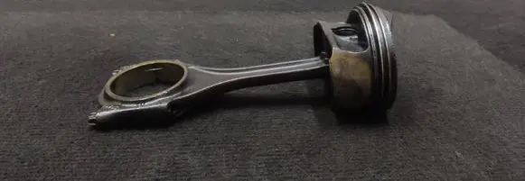 Audi A6 S6 C6 4F Piston 84L103