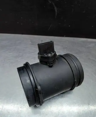 Audi A8 S8 D3 4E Mass air flow meter 077133471J 0280218069