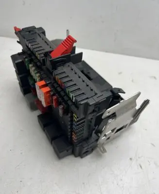 Mercedes-Benz S W221 Fuse module A2215403250