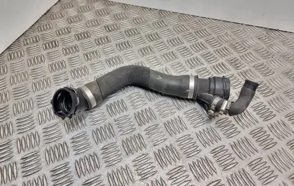BMW 5 E60 E61 Engine coolant pipe/hose 7789742