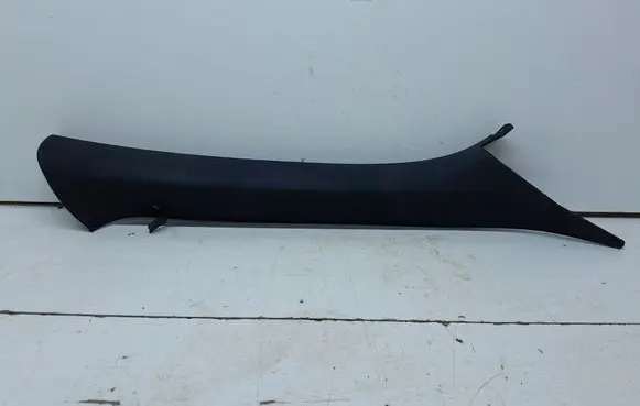 Volvo V40 (A) pillar trim 31102346