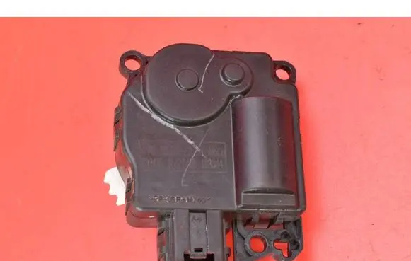 Ford Ecosport Air flap motor/actuator AV1119E616EA