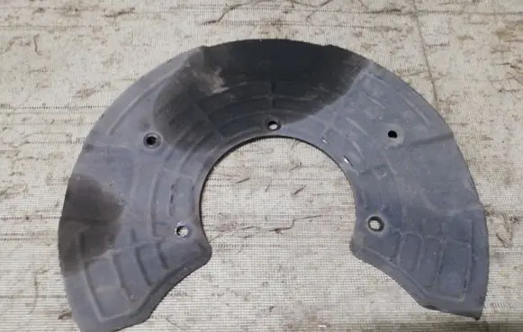 Mercedes-Benz R W251 Front brake disc dust cover plate 